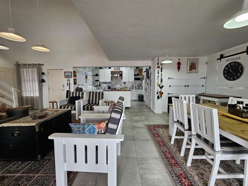 3 Bedroom Property for Sale in Golden Mile Western Cape